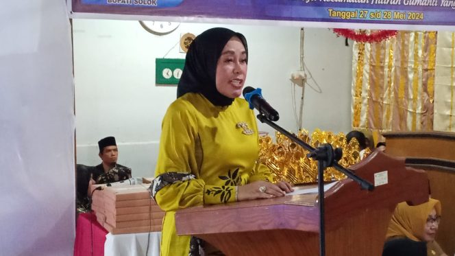 
					Emiko Epyardi Asda Buka Lomba MTQ Tingkat Kecamatan Hiliran Gumanti Tahun 2024