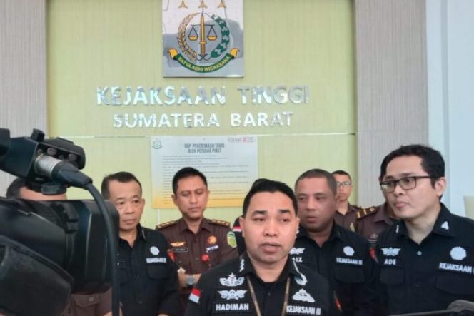 
					Kejati Sumbar Kebut Pelengkapan Berkas Kasus Korupsi Pada Dinas Pendidikan Sumatera Barat