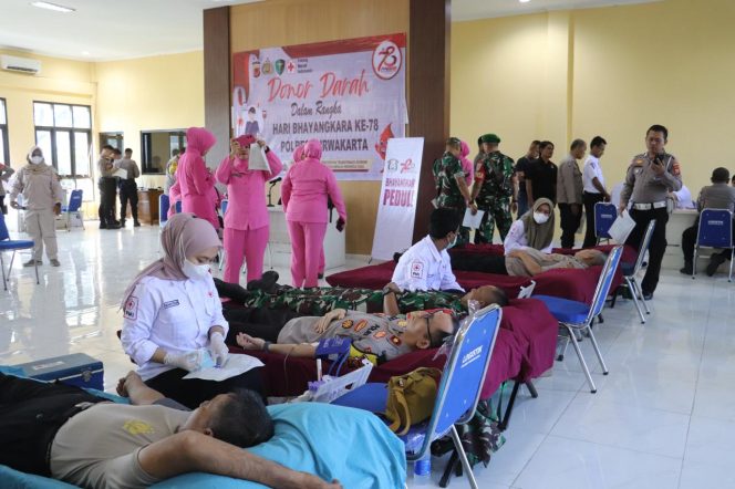 
					Bakti Kesehatan Jelang HUT Bhayangkara ke-78, Polres Purwakarta Gelar Donor Darah