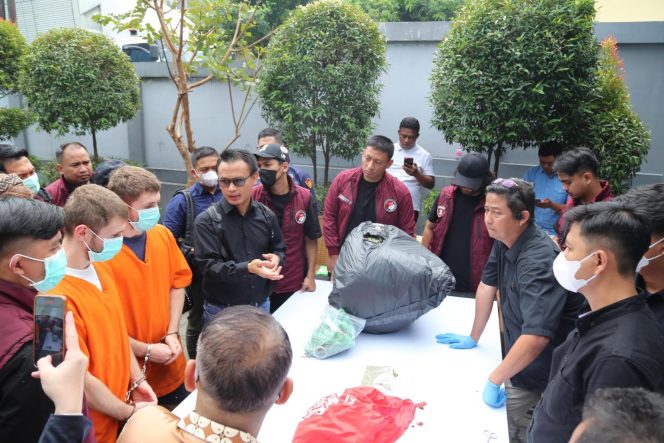 Bareskrim Musnahkan Barang Bukti Narkoba Clandestine Lab Bali