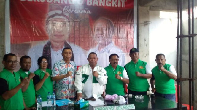 
					Didukung 5 Parpol, Besok Paket JASA Mendaftar ke KPUD Ende