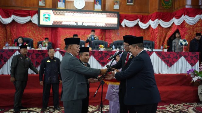 
					35 Anggota DPRD Kabupaten Solok Periode 2024-2029 Ucapkan Sumpah