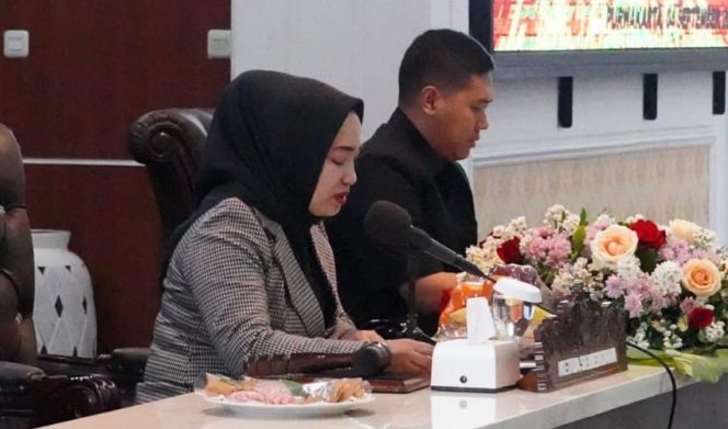 
					DPRD Purwakarta Tetapkan 2 Pimpinan Dewan Definitif
