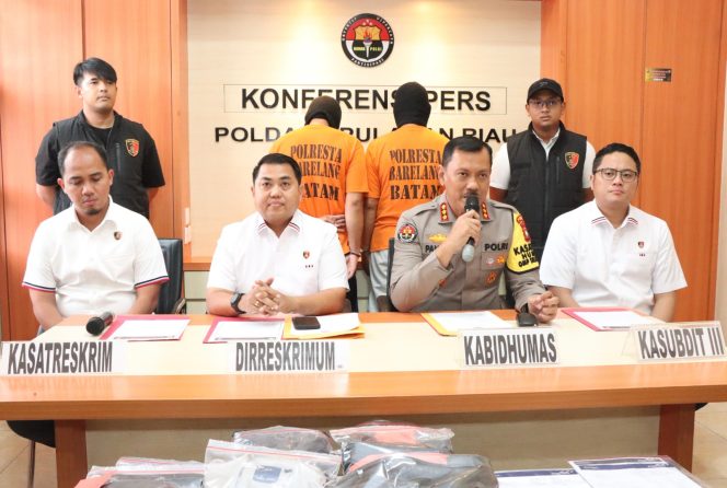 
					2 Pelaku Hipnotis Diringkus Ditreskrimum Polda Kepri Bersama Sat Reskrim Polresta Barelang