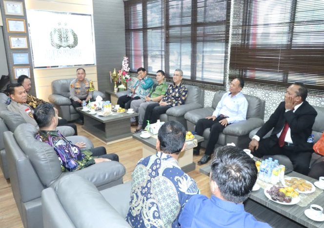 
					Silaturahmi Kapolres Karimun Bersama PGID Menuju Pilkada Serentak 2024