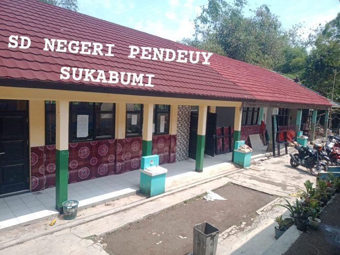 
					Progres Pembangunan Ruang Sekolah SD Negeri Pendeuy Sukabumi Sudah Terealisasi