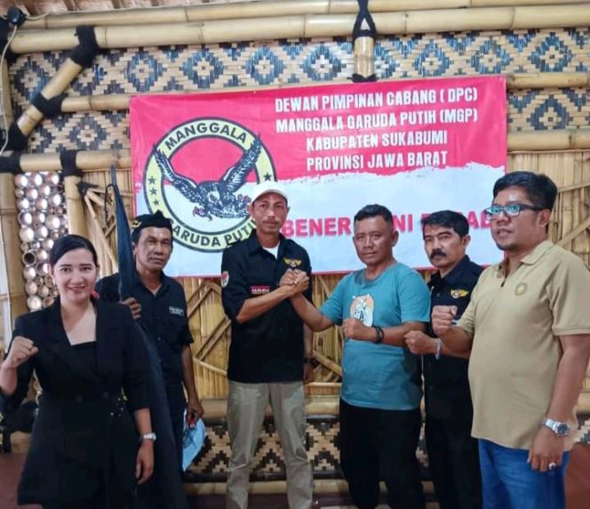 
					Rapat Pengukuhan Ketua Baru Ormas Manggala Garuda Putih DPC Kabupaten Sukabumi