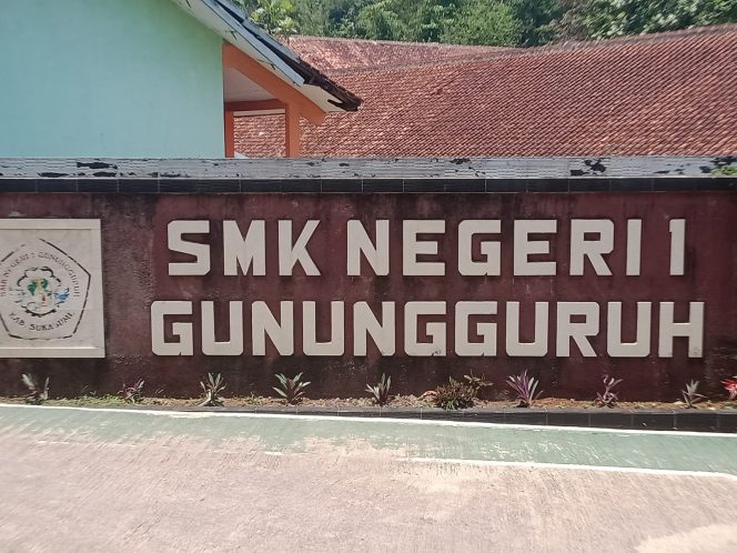 
					KCD Wilayah V Harus Tegas Menyikapi Dugaan Pungli di SMK Negeri 1 Gunungguruh Sukabumi