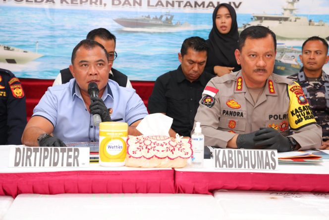 
					Tim Gabungan Amankan 189. 000 Benih Lobster di Perairan Kepri