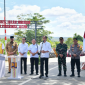 Ket foto: Presiden Joko Widodo meresmikan 24 ruas jalan dan jembatan sepanjang 60 meter di 14 kabupaten/kota di Provinsi Aceh pada Selasa, 15 Oktober 2024. Foto: BPMI Setpres/Vico.