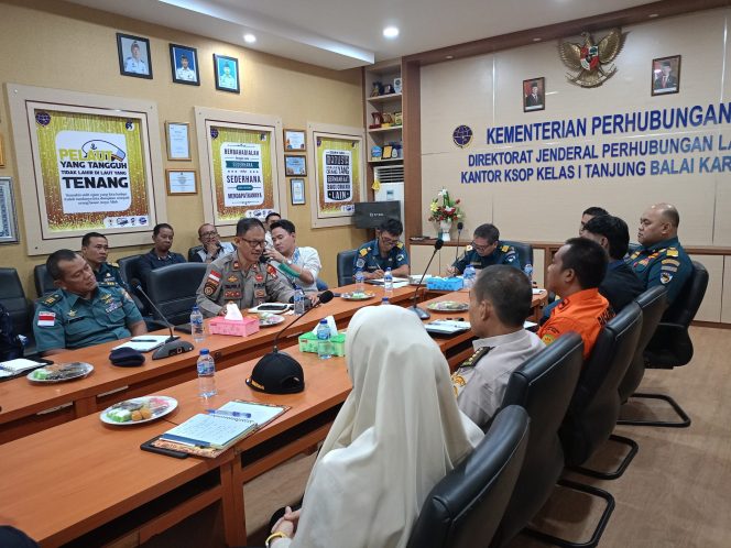 
					Rapat Rencana Operasi Penyelenggaraan Angkutan Laut Jelang Nataru di Pelabuhan Tg Balai Karimun