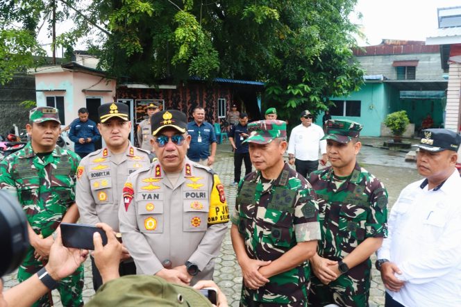 
					Kapolda Kepri Kunker ke Kab. Karimun Dalam Rangka Operasi Mantap Praja Seligi 2024