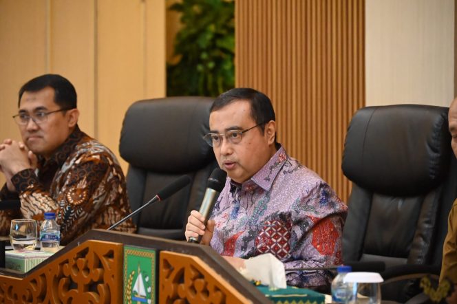 
					Ket photo: Wakil Ketua Komisi IX DPR RI, Yahya Zaini dalam rapat dengan Pemda dan instansi terkait di Pekanbaru, Riau, Senin (9/12/2024). Foto : Agung/Andri