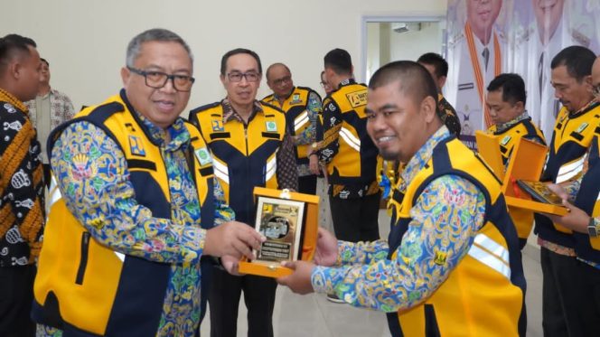 
					Hari Bhakti PU ke-79, Bupati Minta Terus Berikan yang Terbaik untuk Masyarakat