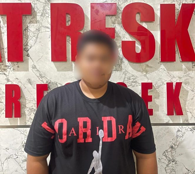 
					Sat Reskrim Polres Sekadau Tangkap Pelaku Penyalahgunaan BBM Bersubsidi di Nanga Mahap