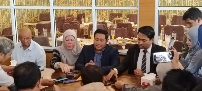 
					Korban Penganiayaan Selebgram Pekanbaru Setres Dan Terganggu Psikis Mentalnya, Ibu Korban Berharap Dapat Keadilan
