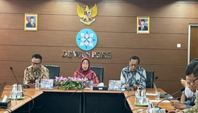 
					Dewan Pers Luncurkan Pedoman Resmi Penggunaan AI dalam Karya Jurnalistik Sesuai KEJ