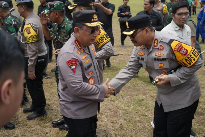 
					Tinjau Kesiapan Mudik, Kapolres Purwakarta Dampingi Kunjungan Kapolri dan Panglima TNI