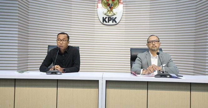 
					KPK Tetapkan 5 Tersangka Korupsi Pengadaan Iklan di Bank BJB