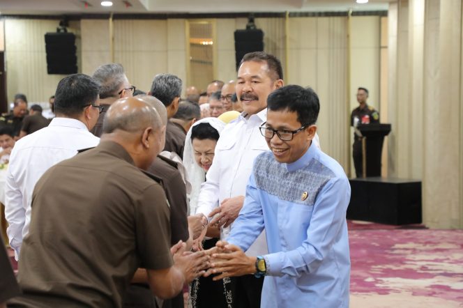 
					Dalam Acara Halal Bihalal Kejaksaan, Jaksa Agung Ajak Jajaran Tingkatkan Etos Kerja dan Jaga Kepercayaan Publik