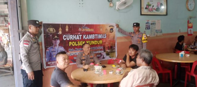 
					Kapolsek Kundur Jalin Komunikasi Yang Baik Dengan Masyarakat di Curhat Kamtibmas