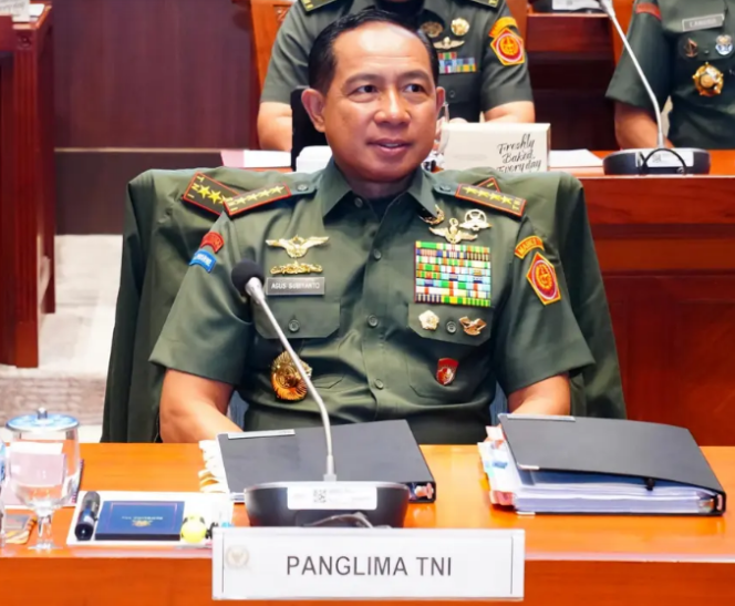 
					Ket photo: Panglima TNI Jenderal TNI Agus Subiyanto.