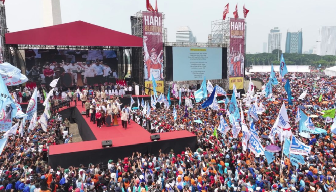 
					Ket photo: Peringatan Hari Buruh Internasional di Monumen Nasional, pada Kamis, 1 Mei 2025 dihadiri langsung oleh Presiden Prabowo Subianto. Foto: BPMI Setpres/Citra.