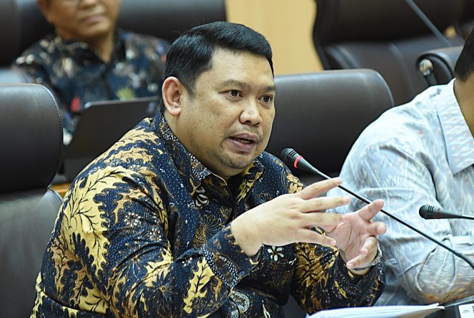 
					Ket photo: Anggota Komisi VII DPR RI Ilham Permana. Foto : Dok/Andri.