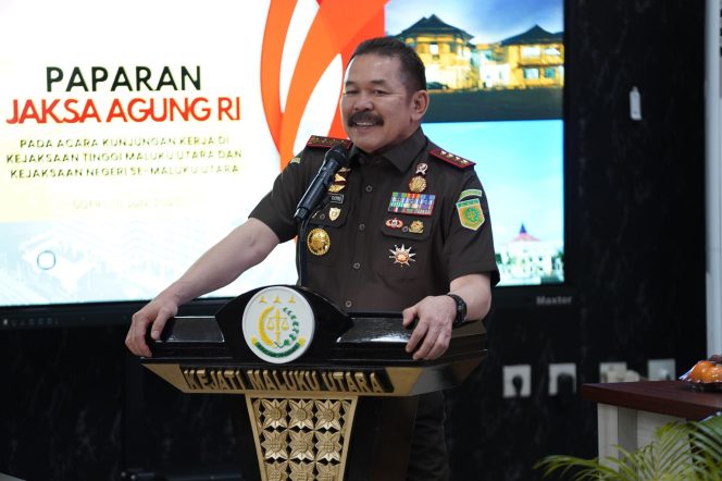 
					Ket photo: Ketua Kejaksaan Agung saat ini adalah ST. Burhanuddin.