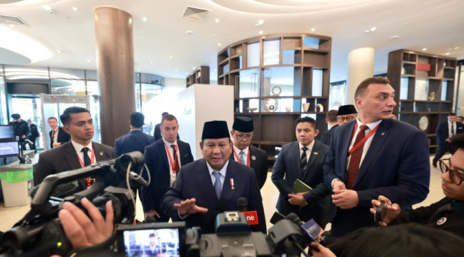 
					Ket photo: Presiden Republik Indonesia Prabowo Subianto menyampaikan prinsip Indonesia atas konflik global dalam pleno St. Petersburg International Economic Forum (SPIEF) 2025 di ExpoForum Convention and Exhibition Centre, St. Petersburg, Rusia, pada Jumat, 20 Juni 2026 Foto: BPMI Setpres.