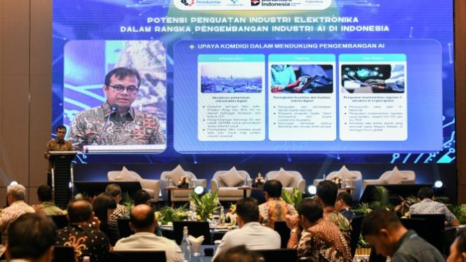 
					Incar Posisi Pemimpin AI di ASEAN, Komdigi Proyeksikan Batam Jadi Simpul Strategis