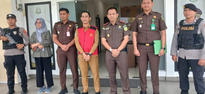 
					Kades Perayun Ditetapkan Sebagai Tersangka Dugaan Tindak Pidana Korupsi Dana Desa dan Alokasi Dana Desa Tahun 2024