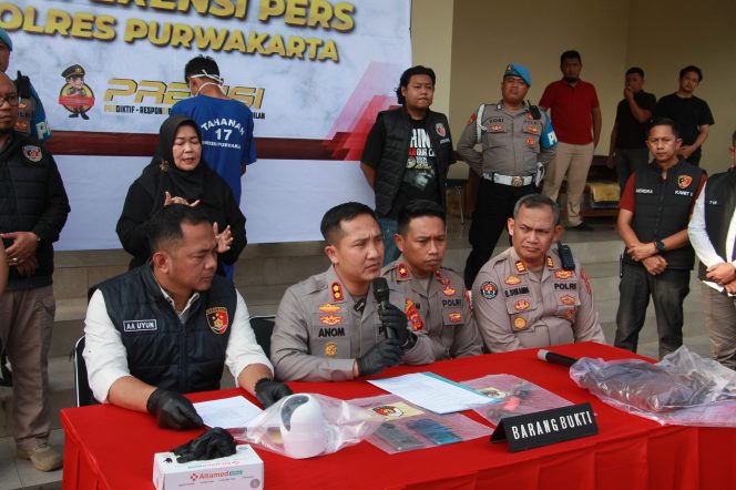 
					Kurang dari 24 Jam, Polres Purwakarta Ungkap Kasus Pembunuhan di Jatiluhur