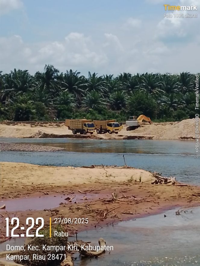
					Keberadaan Quarry Di Desa Domo Diduga Illegal Milik HS Pindah Dari Lokasi Desa Padang Sawah
