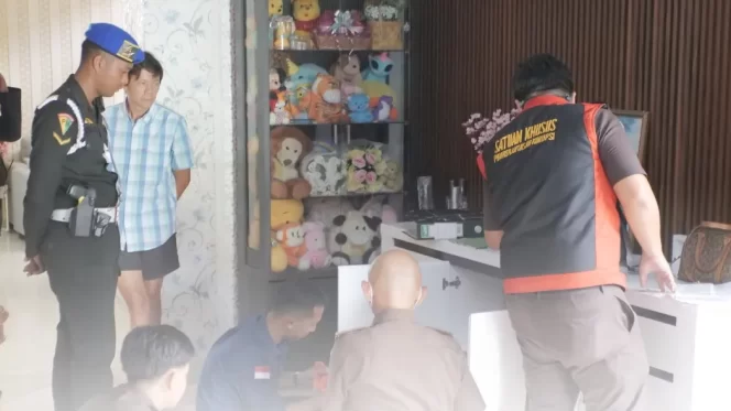 
					Kejati Bengkulu Geledah Rumah IA Orang Terdekat Tersangka BH Perkara Korupsi Tambang