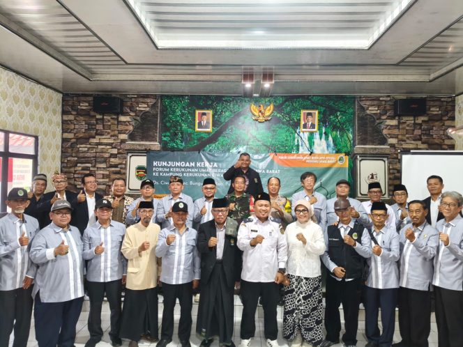 
					Dukung Kerukunan Umat Beragama, Polsek Bungursari Amankan Kunjungan Kerja FKUB Jabar di Desa Ciwangi