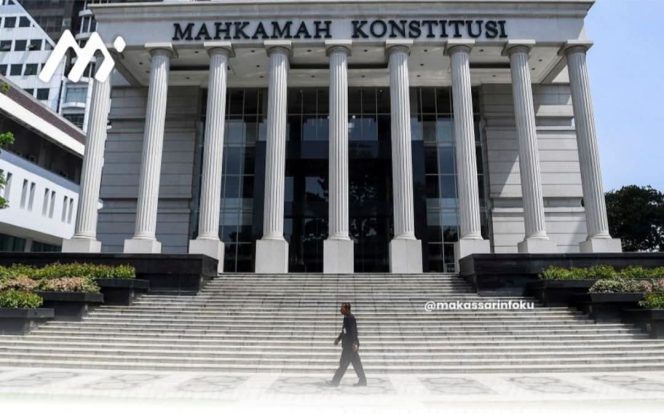 
					MK: Wartawan Tidak Dapat Langsung Dituntut Pidana atas Karya Jurnalistiknya